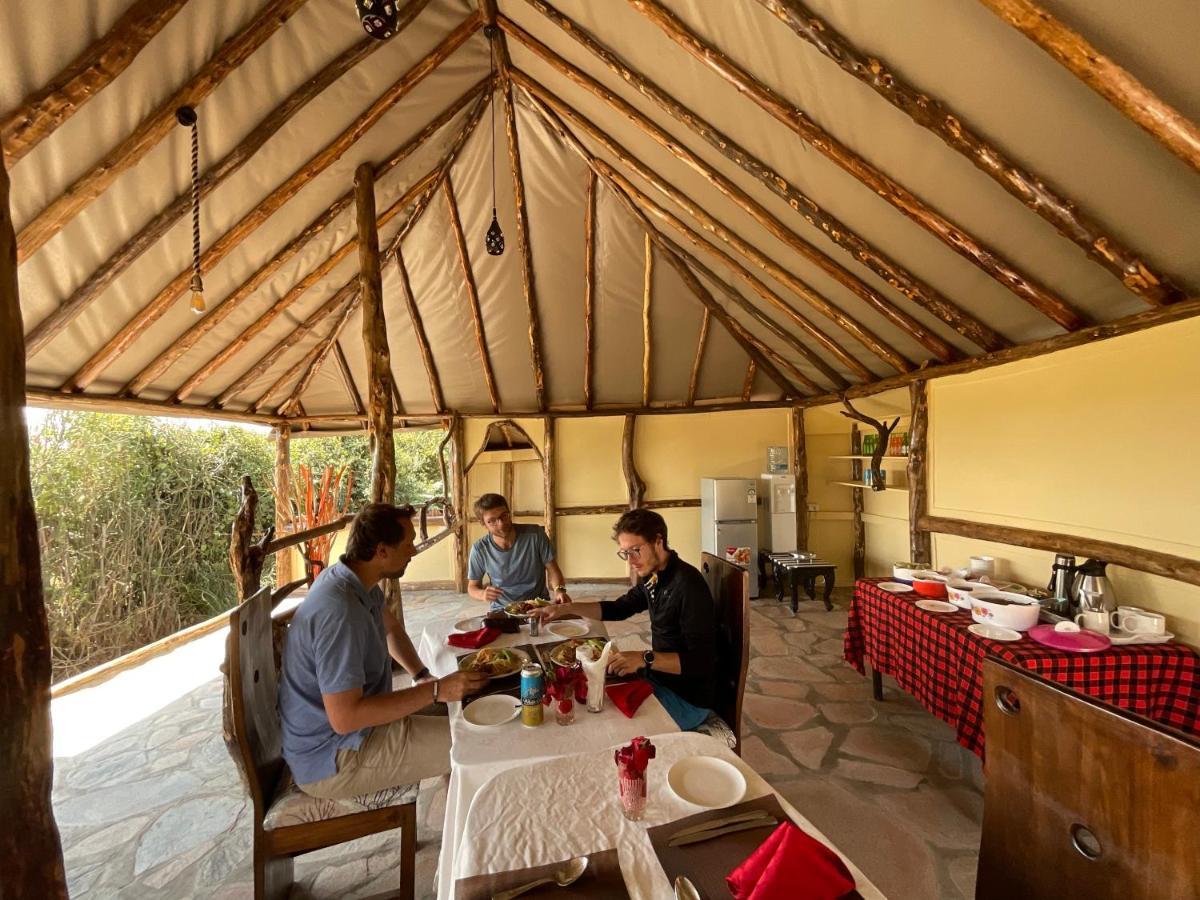 Villa Olaloi Mara Camp Maasai Mara Exterior foto