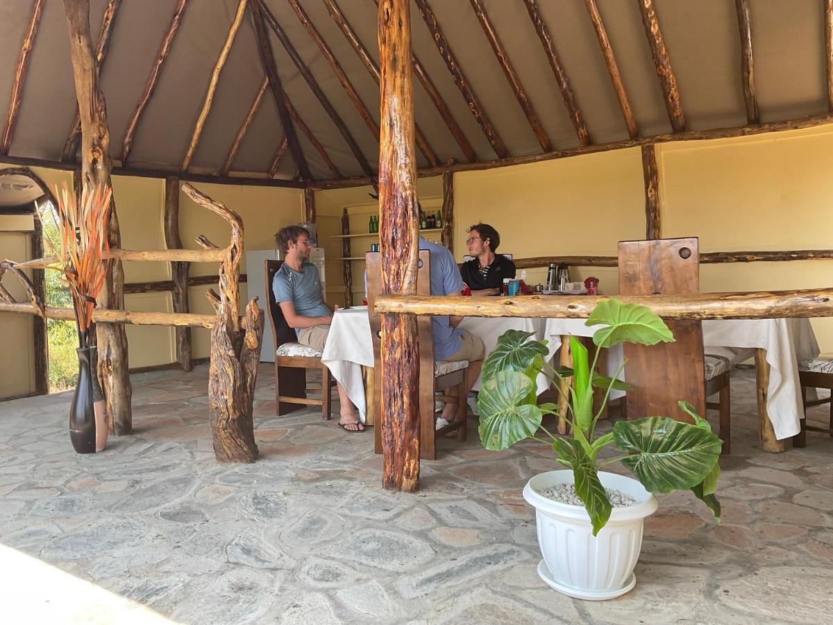 Villa Olaloi Mara Camp Maasai Mara Exterior foto